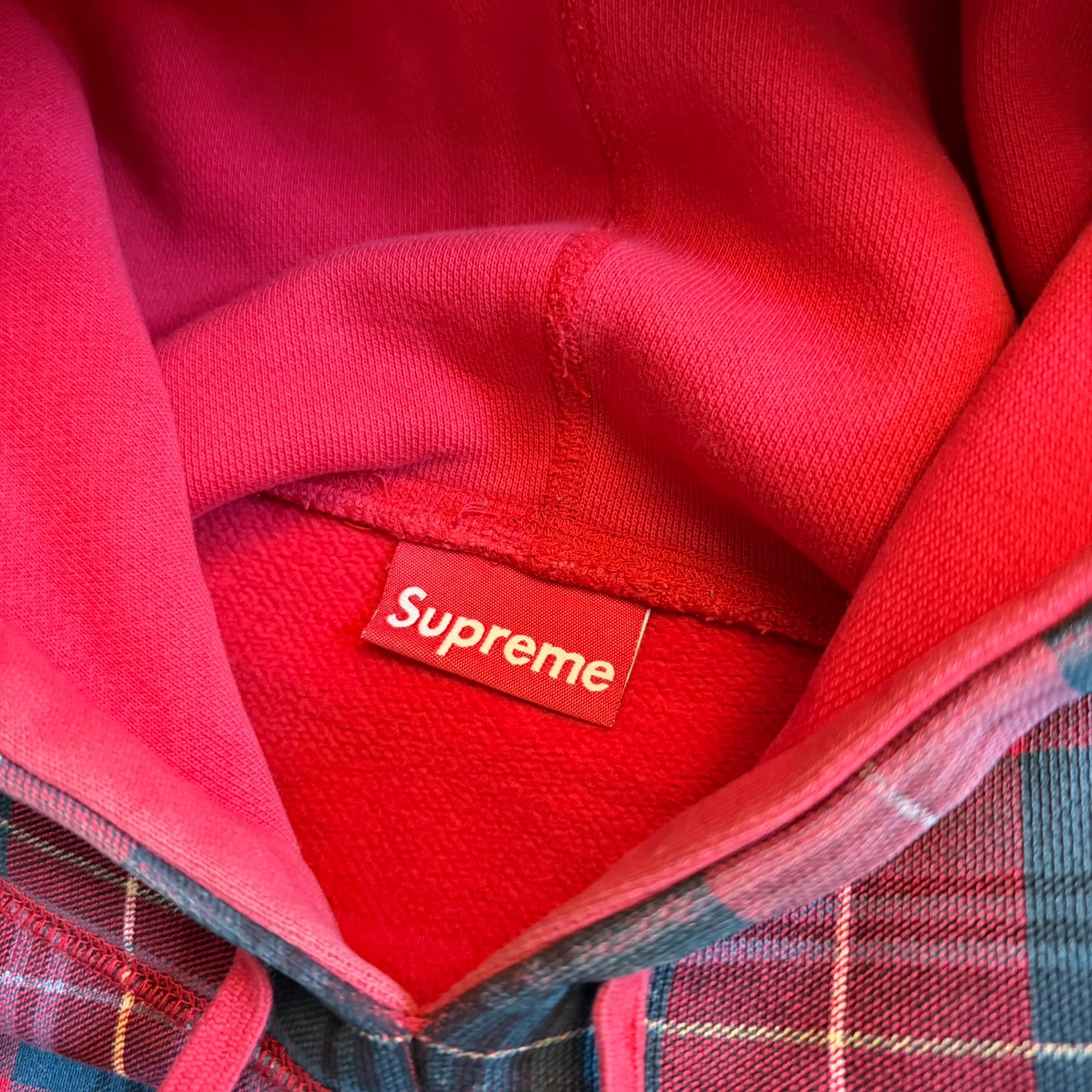 SS2008 Supreme Tartan Plaid Crest Logo Hoodie